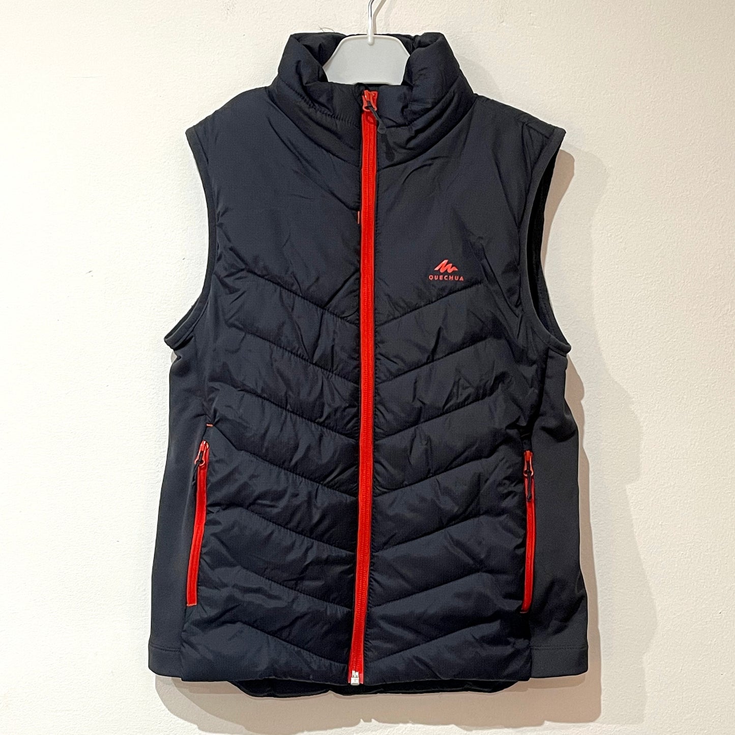 Chaleco acolchado QUECHUA ¡A estrenar!
