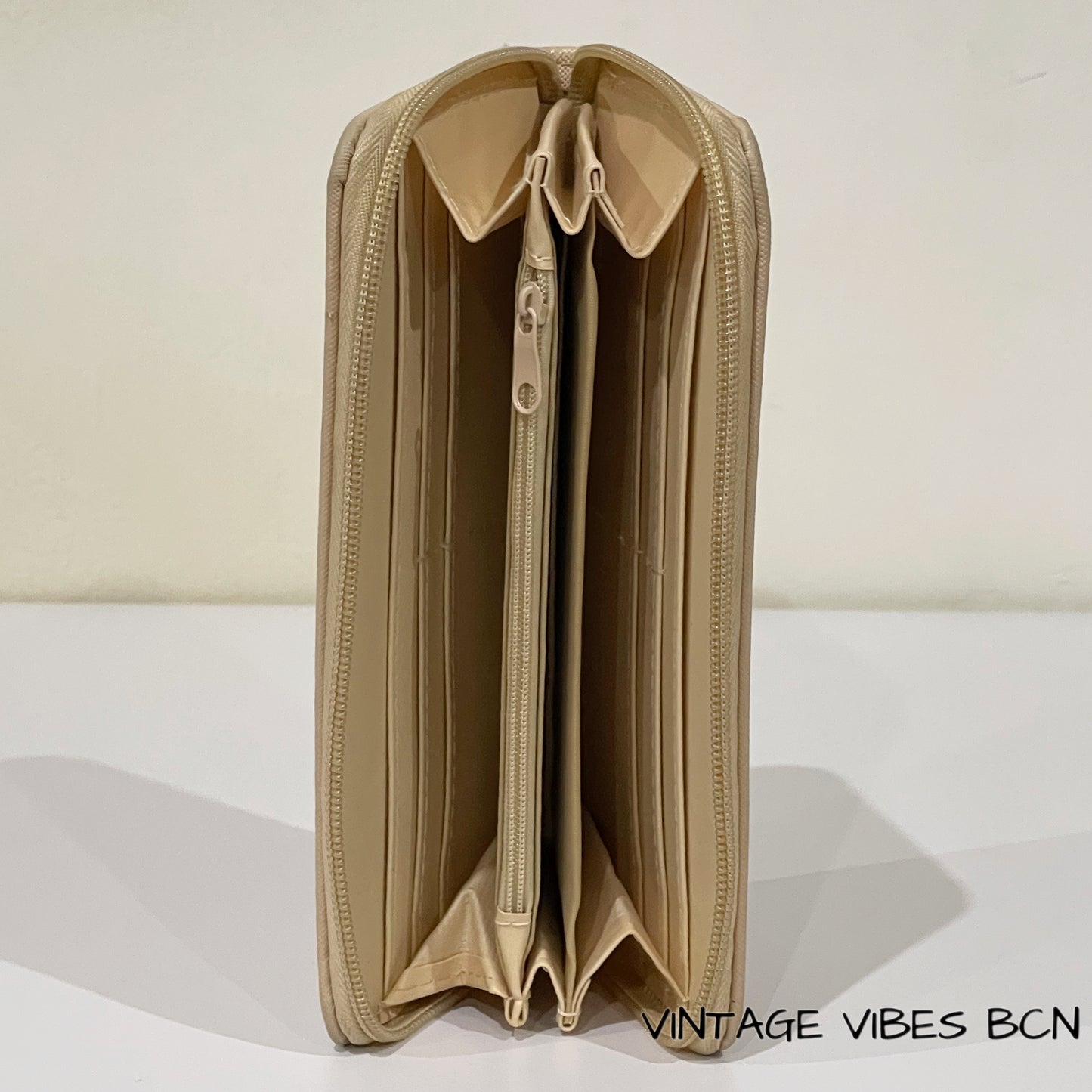 Monedero grande beige