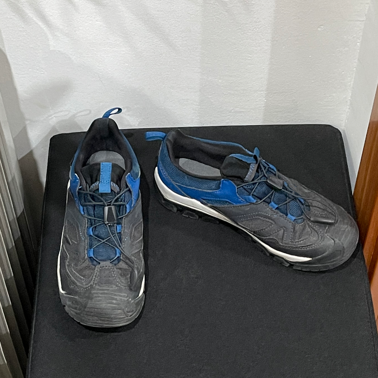 Bambas de montaña y trekking impermeables QUECHUA CROSSROCK