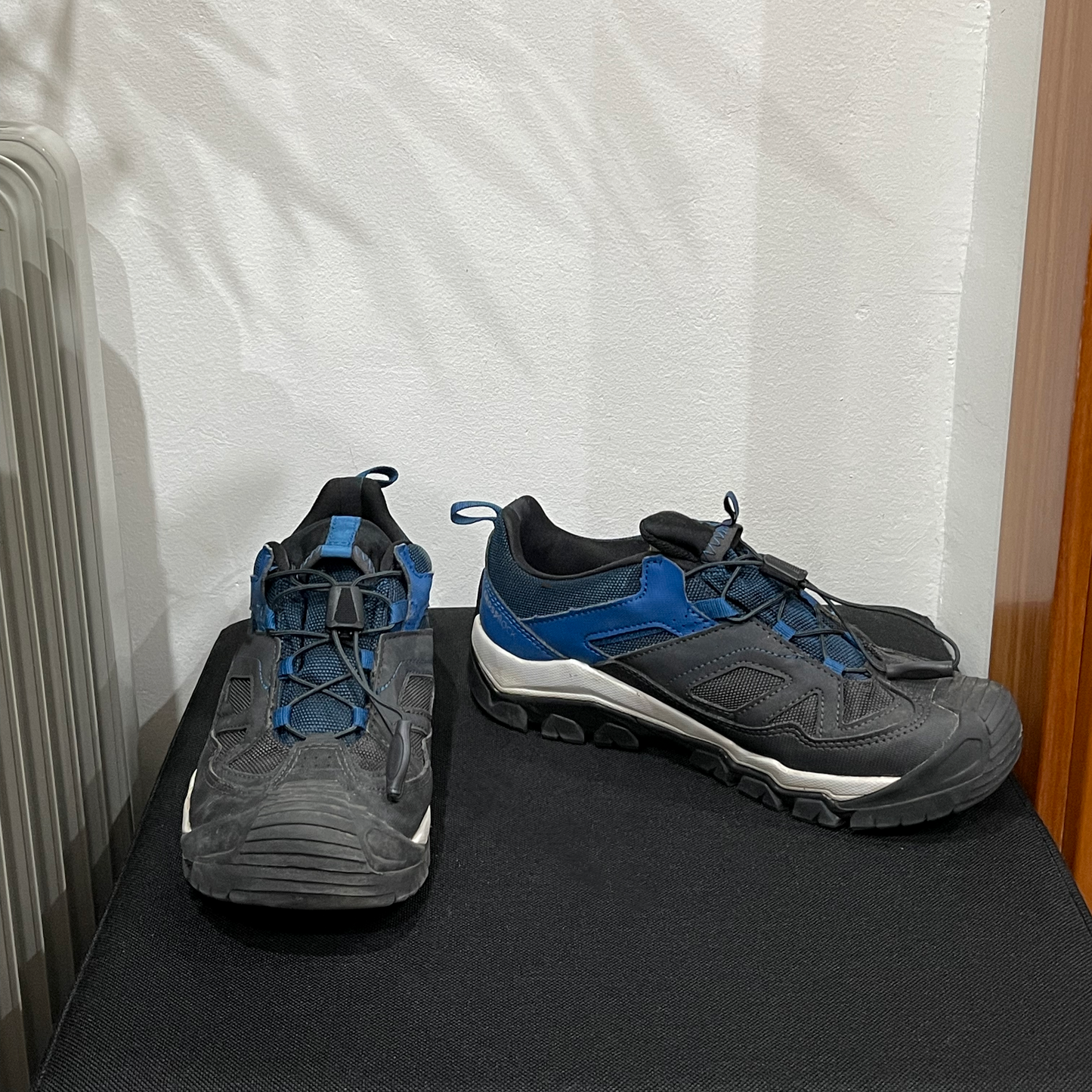 Bambas de montaña y trekking impermeables QUECHUA CROSSROCK