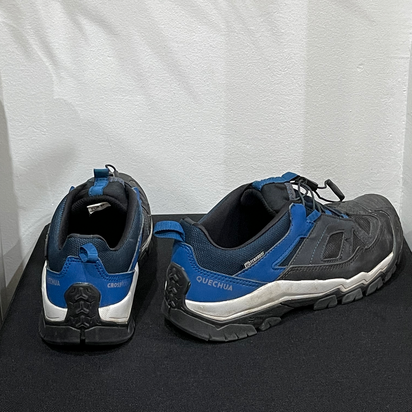 Bambas de montaña y trekking impermeables QUECHUA CROSSROCK