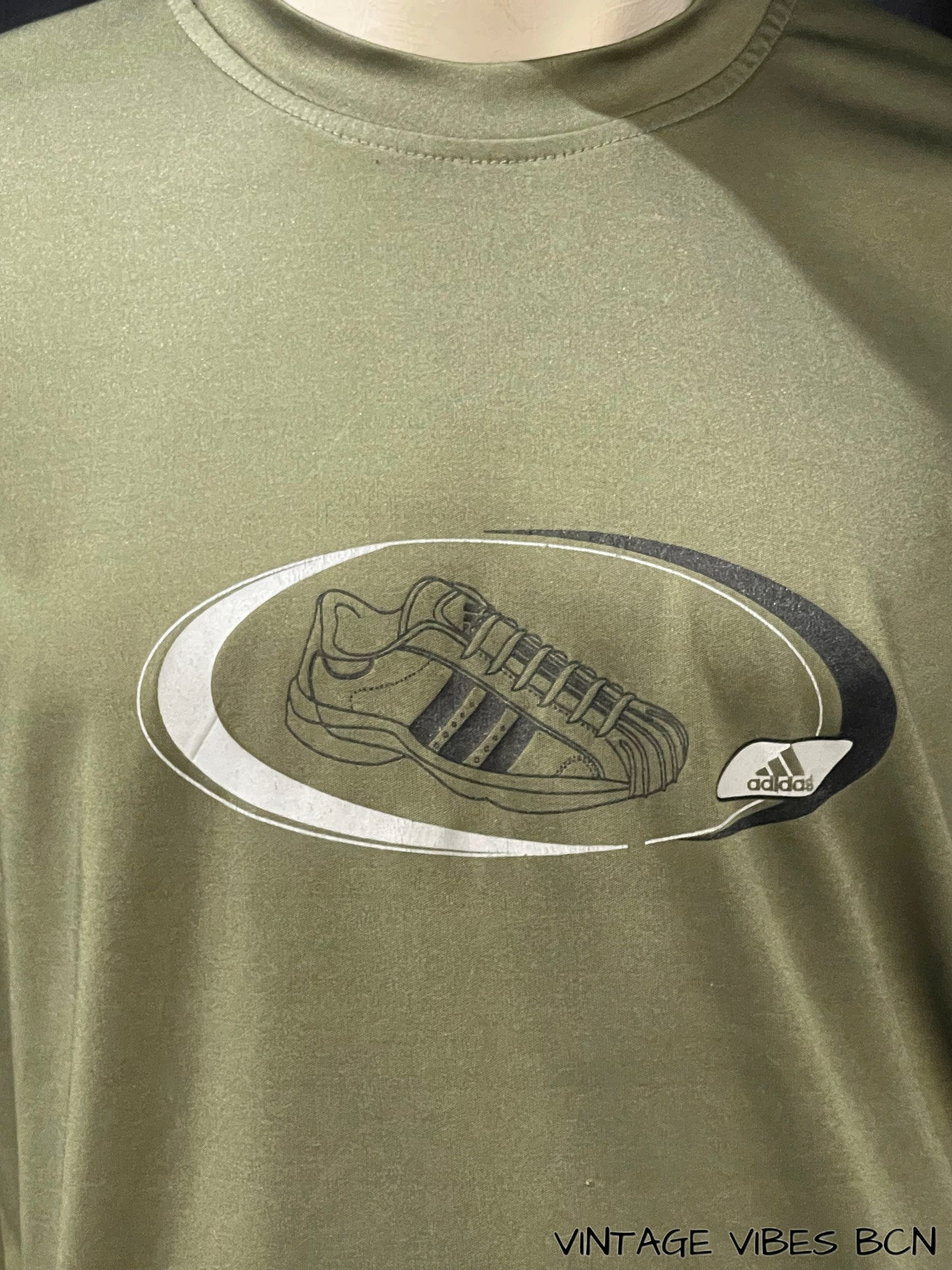 Camiseta vintage ADIDAS kaki