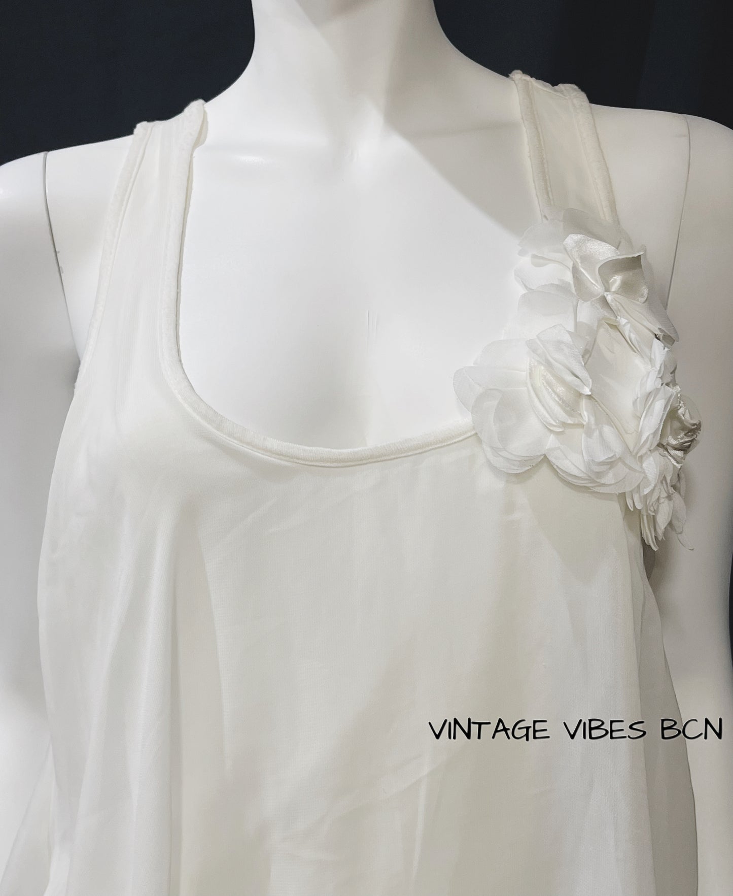 Camiseta tirantes flor