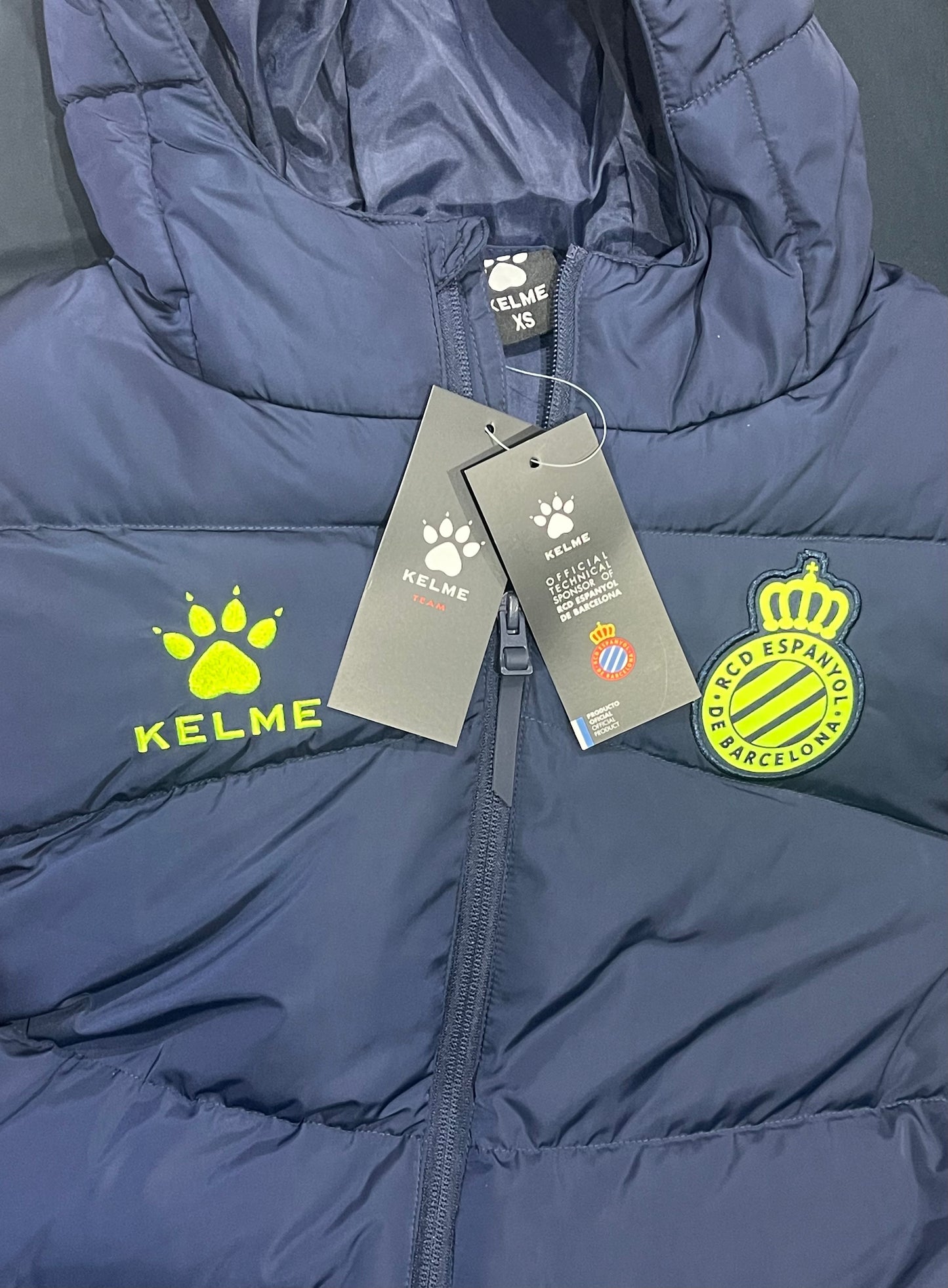 Parka vintage acolchada oficial RCD ESPANYOL KELME Nueva