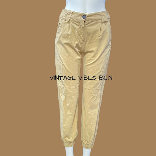 Pantalón cargo beige BSK