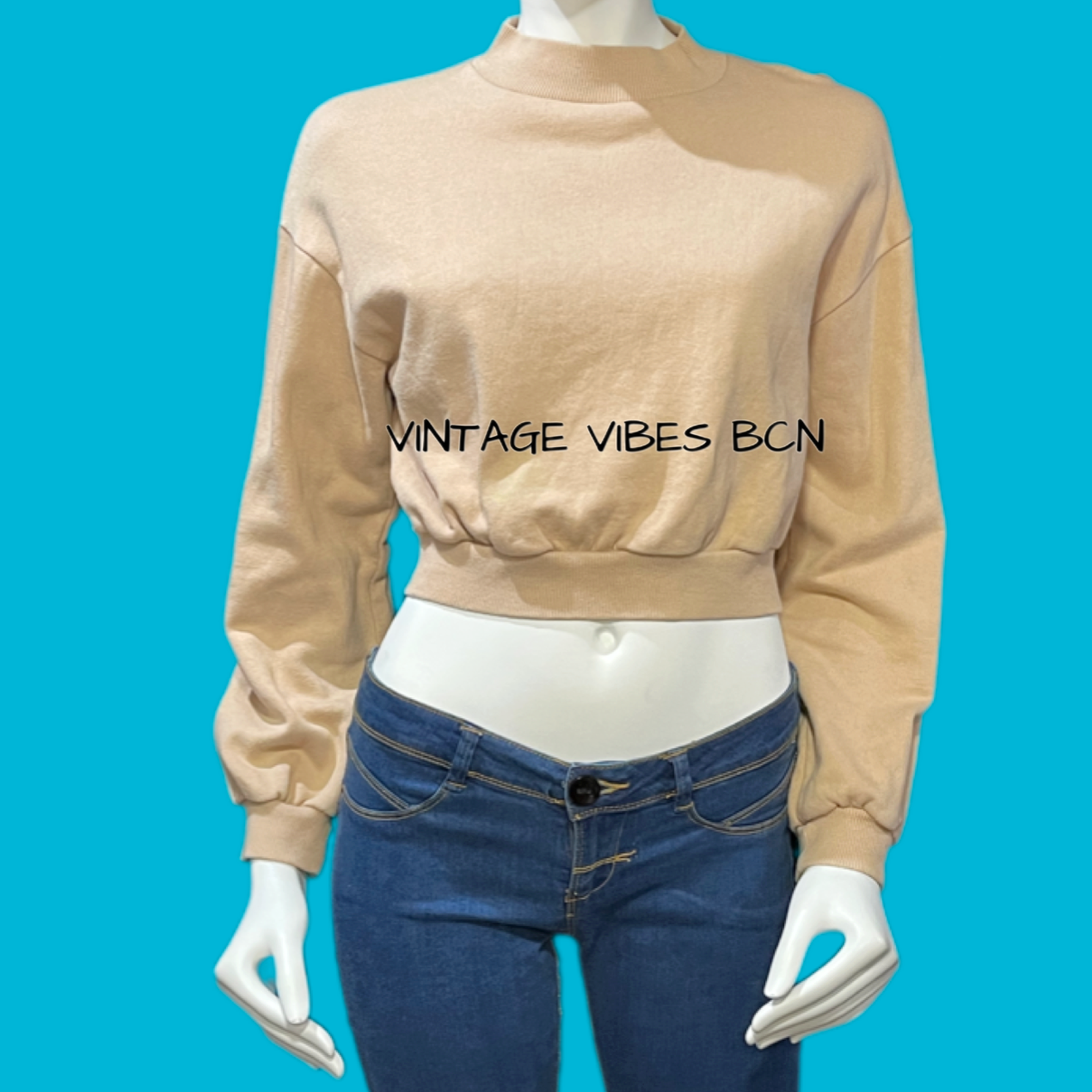 Sudadera cropped beige